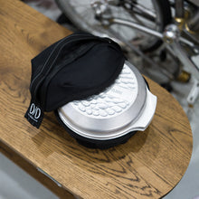 画像をギャラリービューアに読み込む, neru design works × HARDMADE®AL Dutch case