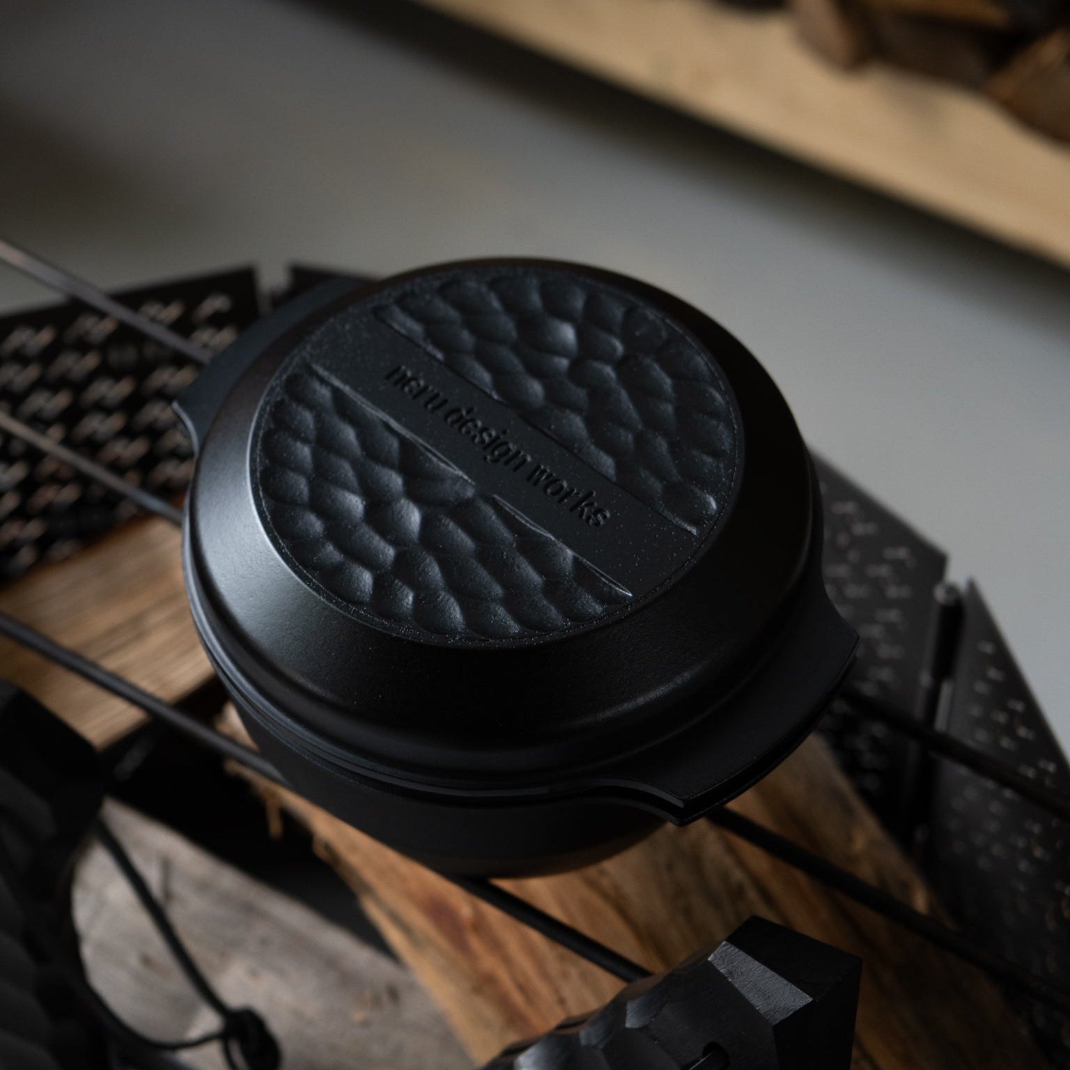 AL Dutch Black – LOG
