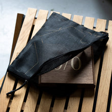 画像をギャラリービューアに読み込む, neru design works × weekender メッシュポーチ