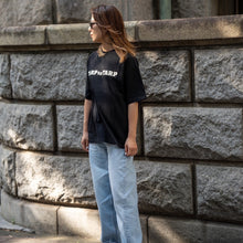 画像をギャラリービューアに読み込む, Oversize Basic Logo T