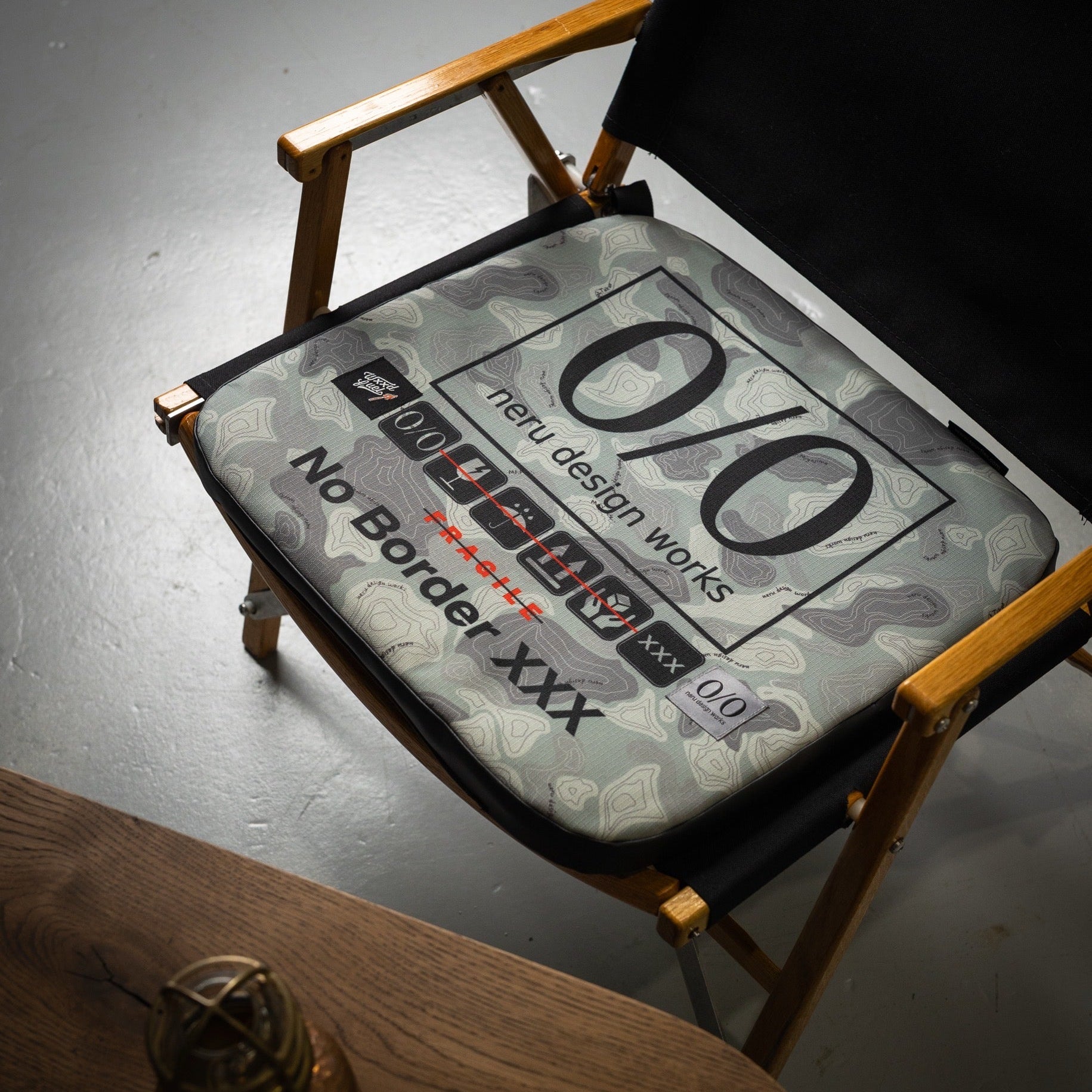 BOMBE MAT MINI NDW ver TOPOカモグレー – LOG