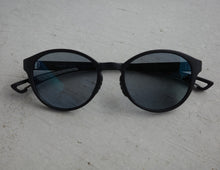 画像をギャラリービューアに読み込む, OWL MILS / Izanami