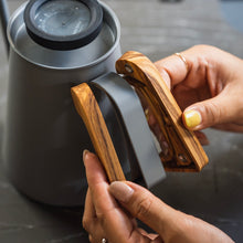 画像をギャラリービューアに読み込む, PROLOG x TARPtoTARP Wooden Wear for Coffee kettle.