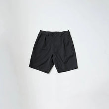 画像をギャラリービューアに読み込む, Polyester Wide Chino Short Trousers
