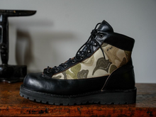 画像をギャラリービューアに読み込む, &lt;受注商品＞Danner × nerudesignworks TOPOカモver Black
