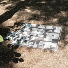 画像をギャラリービューアに読み込む, Utility Tyvek Sheet　&quot;Small&quot;
