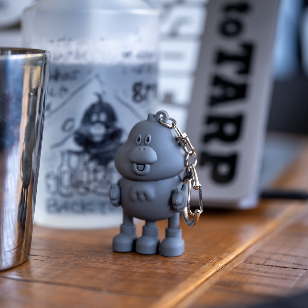 DUCKROW FIGURE KEY HOLDER TARPtoTARP 別注Ver. 「ぐれい」 – LOG