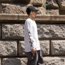 画像をギャラリービューアに読み込む, TARP to TARP / Long Sleeve logo T
