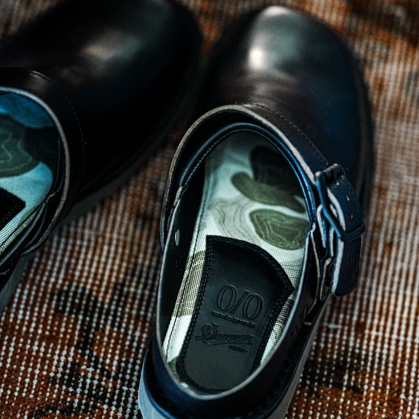 CLOG SANDAL neru ver