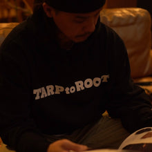 画像をギャラリービューアに読み込む, PLAY UTILITY BACK POCKET Logo Sweat Hoodie TARPtoTARP
