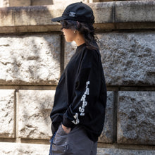 画像をギャラリービューアに読み込む, TARP to TARP / Long Sleeve logo T
