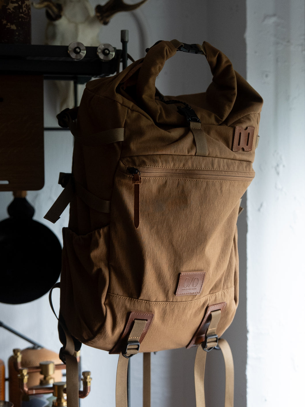 0/0 back pack ブラウン