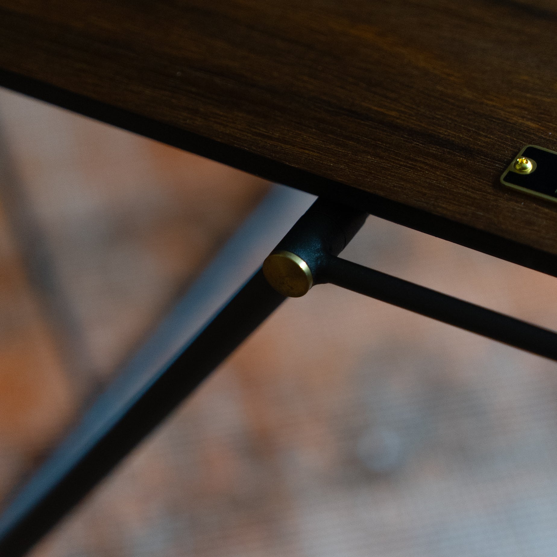 Butterfly table neru ver　Sサイズ 抽選販売】Butterfly table neru ver Sサイズ – LOG