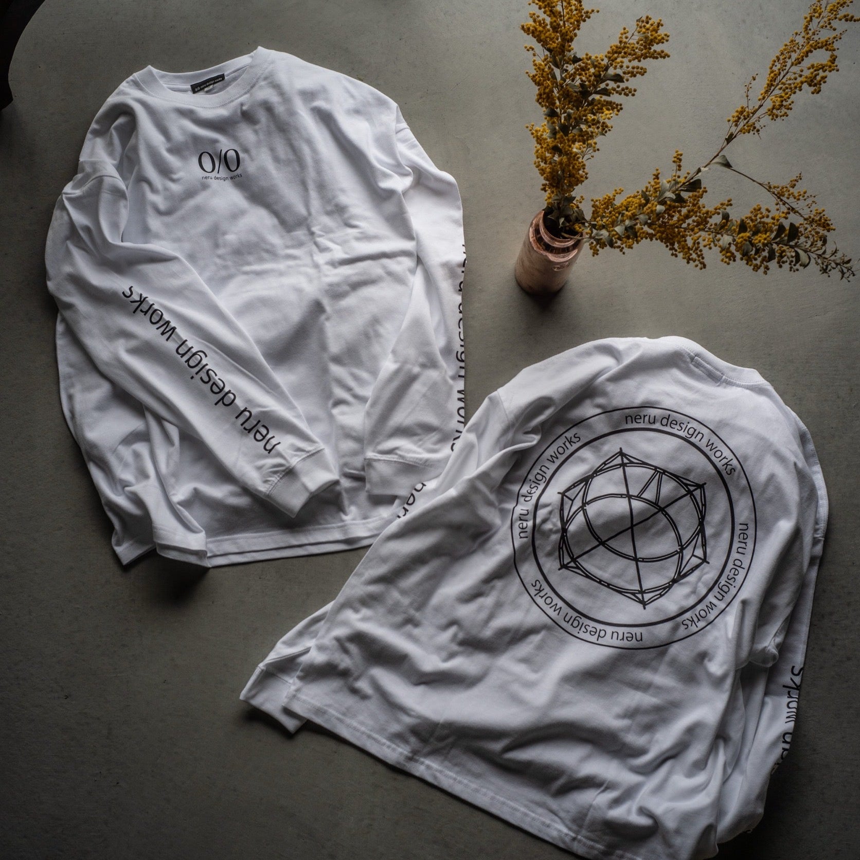 cave ロングTシャツ – LOG