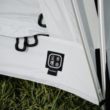 画像をギャラリービューアに読み込む, Robotech Dawn White
