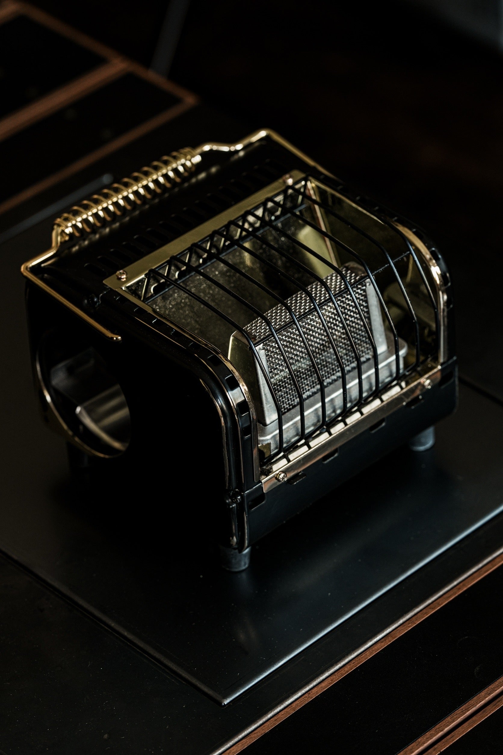 【新品未使用】 neru design worksシャンクヒーター百式 真鍮 新品未使用】 neru design worksシャンクヒーター百式 真鍮
