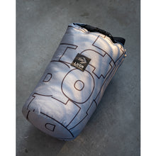 画像をギャラリービューアに読み込む, 【受注商品】LUGH  魔法瓶ブランケット TARPtoTARP Ver. Small
