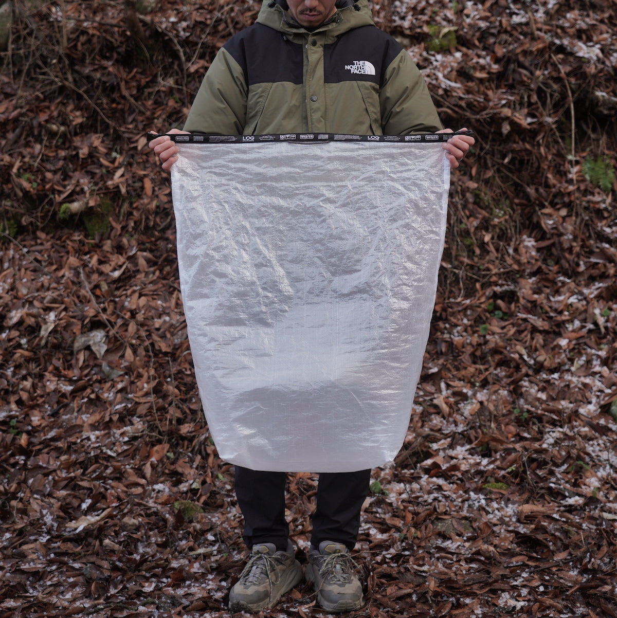 WEEKENDER x LOG PE ROLLTOP 60L