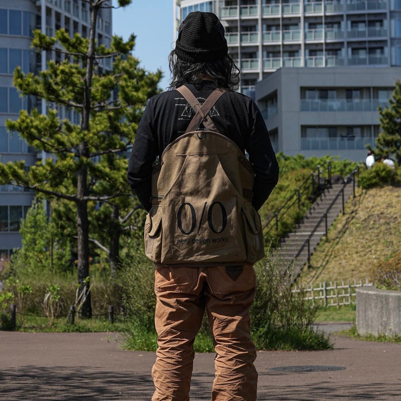 neru design works ネルベスト タン neru design works ネルベスト 