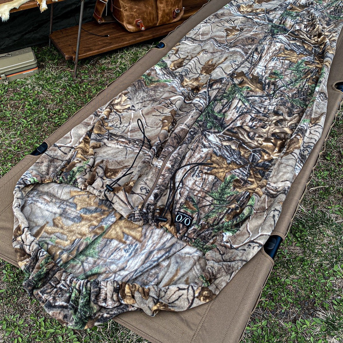 【人気品】neru design worksネルシュラフ　フリース ネルシュラフ – LOG